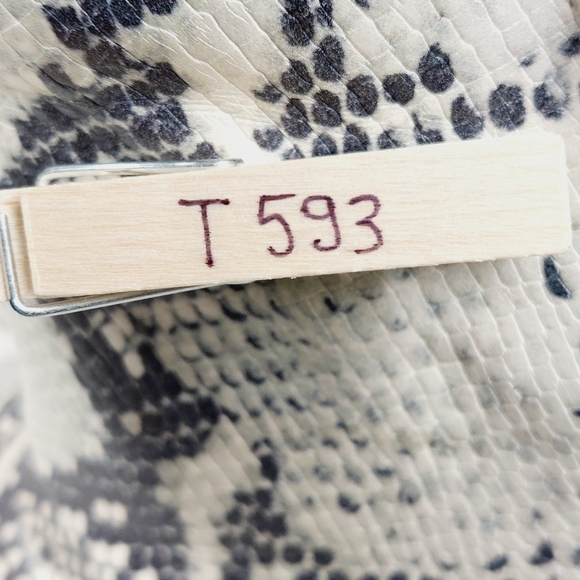 Steve Madden Rookie Snake Print Pull On Block Heel Ankle Boots T593 - Picture 16 of 16